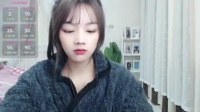 Jenny-Z online show from March 2025 02:25:01 AM