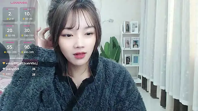 Jenny-Z online show from March 2025 05:29:02 AM