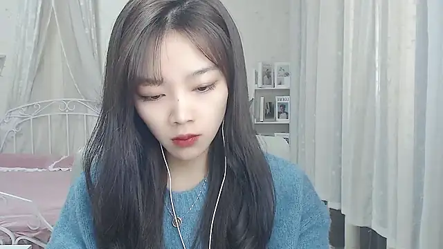 Jenny-Z online show from February 2026 02:04:01 AM