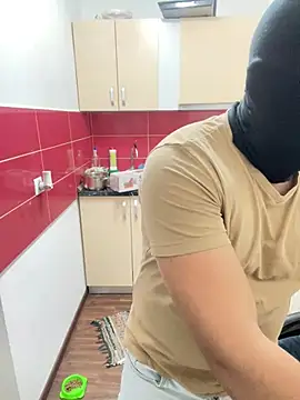 marianmin online show from February 2025 10:50:01 PM