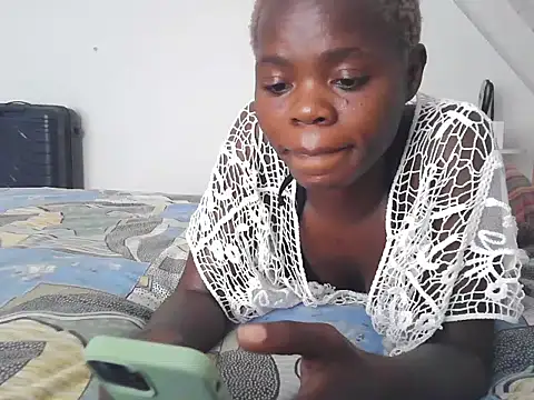 Snapshot of petiteebony_81 chatting on June 2026 11:31:01 AM petiteebony 81 online show from June 2026 11:31:01 AM