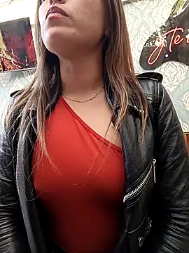 Snapshot of marena_saenz chatting on January 2025 10:21:01 PM marena saenz online show from January 2025 10:21:01 PM