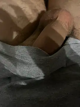 mhot20 online show from December 2024 02:07:01 PM