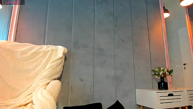 Sassy Teen online show from October 2025 09:19:01 AM