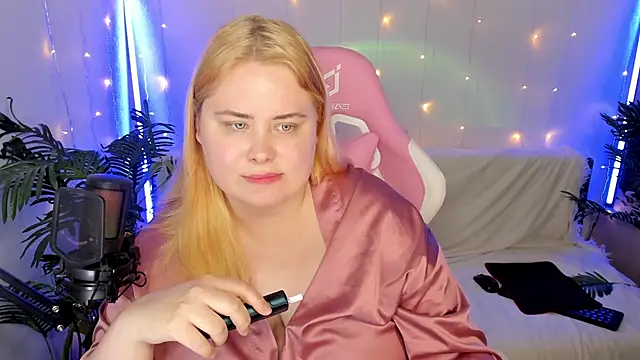 Akemi BBW online show from January 2025 08:50:02 PM