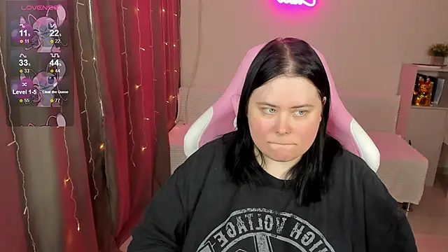 Akemi BBW online show from April 2026 06:19:01 AM