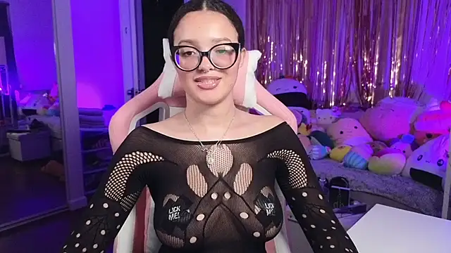 Snapshot of princessamberxo chatting on April 2026 08:09:02 AM princessamberxo online show from April 2026 08:09:02 AM