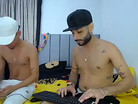 Snapshot of Evilboy555 chatting on November 2025 03:23:01 PM Evilboy555 online show from November 2025 03:23:01 PM