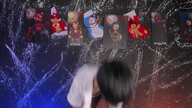 DereckCooperr online show from December 2025 10:51:03 PM