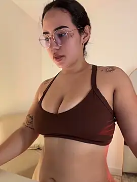 anniesweet02 online show from June 2026 12:08:01 AM