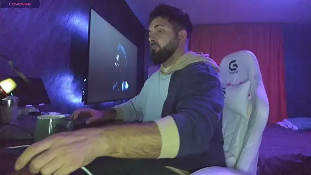 Eduu2322 online show from October 2025 07:22:01 PM