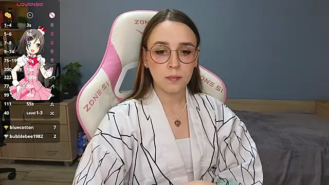 Snapshot of Sweet_frosti chatting on December 2024 05:56:01 AM Sweet frosti online show from December 2024 05:56:01 AM