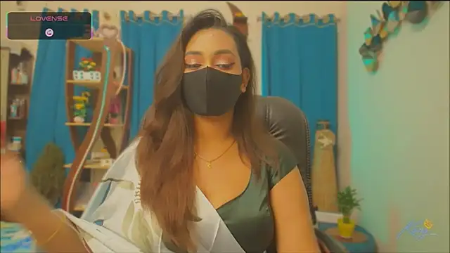 OH-Monica online show from March 2026 06:37:02 PM