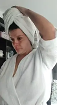 Snapshot of CurvySara1 chatting on July 2026 08:44:01 PM CurvySara1 online show from July 2026 08:44:01 PM