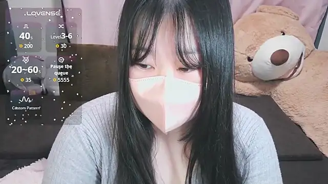 yuinyan3150 online show from February 2026 12:48:02 PM