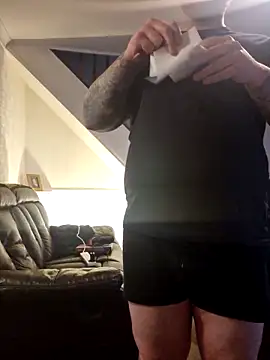 Snapshot of iang6348 chatting on December 2024 06:09:02 PM iang6348 online show from December 2024 06:09:02 PM