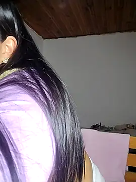 KATYGONZALEZ online show from May 2026 12:29:02 AM