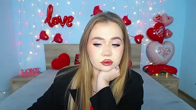 Snapshot of StacyYellig chatting on February 2025 06:44:01 AM StacyYellig online show from February 2025 06:44:01 AM