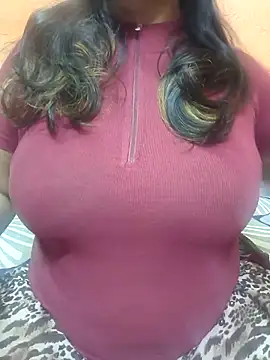 CUTE SOPHIA- online show from February 2025 08:01:01 PM