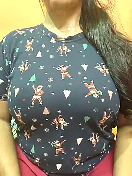 Snapshot of CUTE_SOPHIA- chatting on April 2026 02:26:02 AM CUTE SOPHIA- online show from April 2026 02:26:02 AM