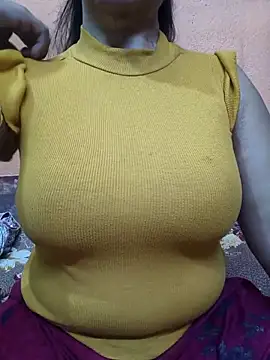 Snapshot of CUTE_SOPHIA- chatting on May 2026 02:41:02 AM CUTE SOPHIA- online show from May 2026 02:41:02 AM
