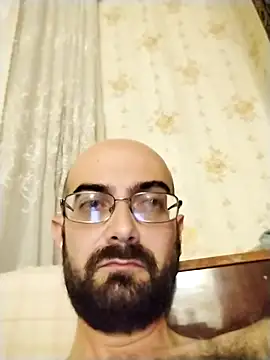 ArsenSavas online show from October 2025 07:47:02 PM