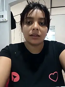 Snapshot of stefanie010 chatting on February 2025 03:24:02 PM stefanie010 online show from February 2025 03:24:02 PM