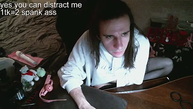 izilizi 23 online show from December 2024 03:45:02 PM