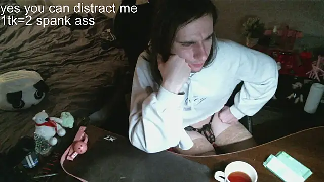 izilizi 23 online show from December 2024 06:25:01 PM