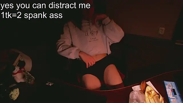 izilizi 23 online show from December 2024 06:01:02 PM