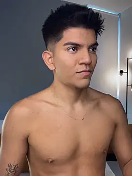 santiago 01 online show from February 2026 09:02:01 PM