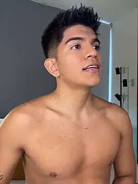 santiago 01 online show from March 2026 09:18:02 PM