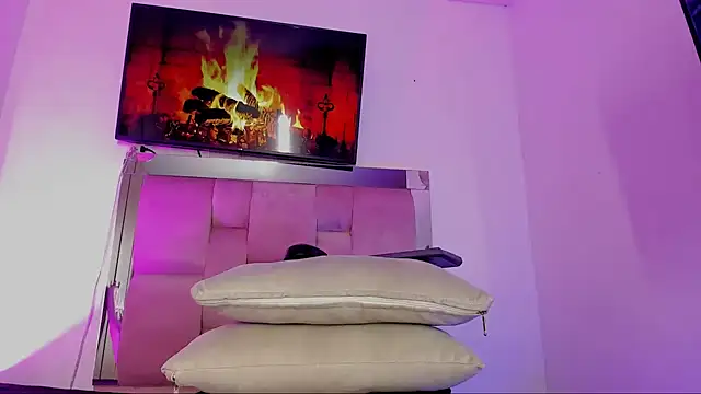 emily lady20 online show from February 2025 10:49:02 AM