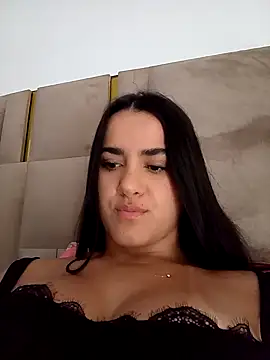 Bella Fior online show from March 2026 05:51:01 PM