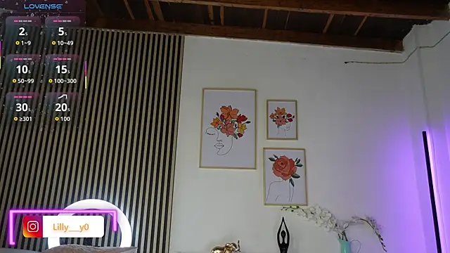 LillyDolls23 online show from October 2025 12:50:01 PM