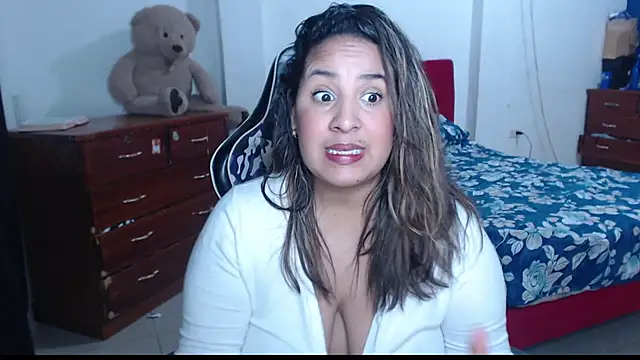 KathyHardcore69 online show from October 2025 03:40:02 AM