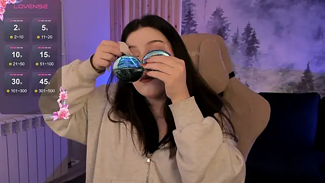 CoralineKeyns online show from September 2025 05:33:01 AM