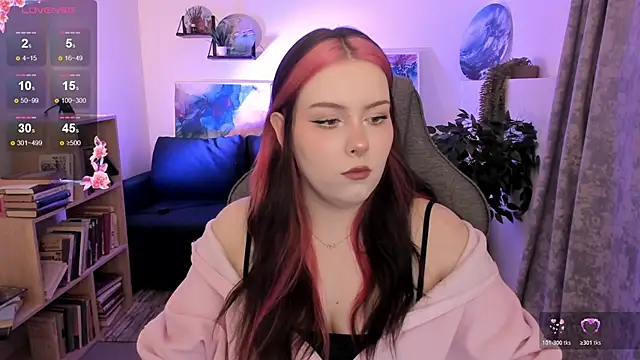 CoralineKeyns online show from April 2026 05:49:01 AM