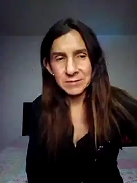 Cameron puppy online show from October 2025 01:03:02 AM