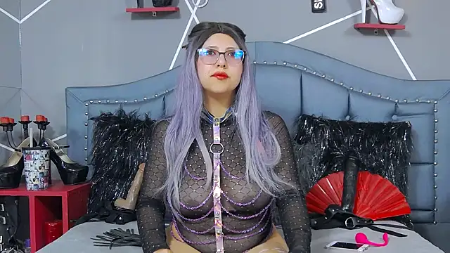 Snapshot of Evangeline chatting on February 2025 11:09:02 PM Evangeline online show from February 2025 11:09:02 PM