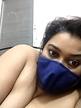 indianlisa5 online show from April 2026 07:48:01 PM