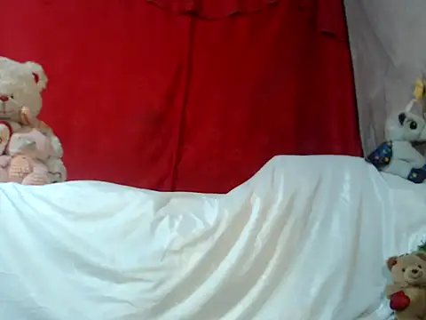 hottieperla online show from February 2025 09:31:02 PM