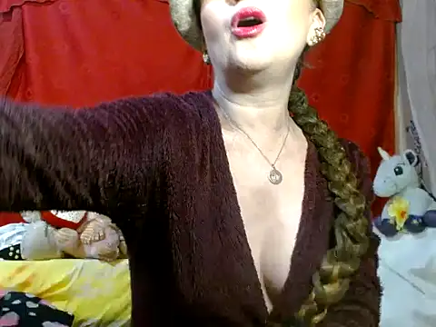 hottieperla online show from March 2026 06:01:02 PM