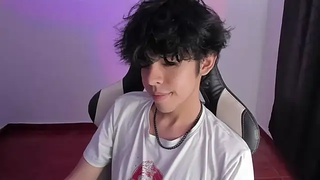 Alan26  online show from January 2025 02:03:01 AM