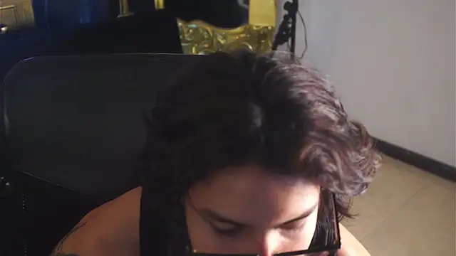 dantecoppolaa  online show from February 2025 07:15:02 PM