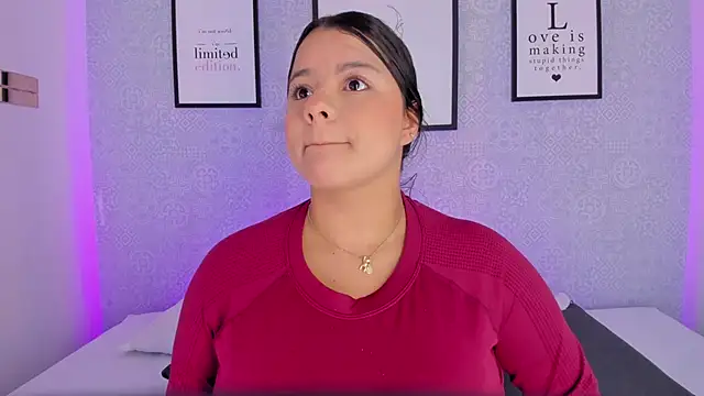 Snapshot of Natasha_harper chatting on December 2025 01:20:02 PM Natasha harper online show from December 2025 01:20:02 PM