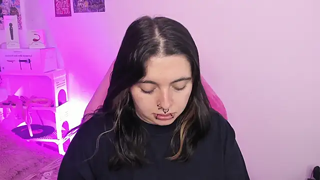 Sachi Meow online show from September 2025 12:28:01 PM