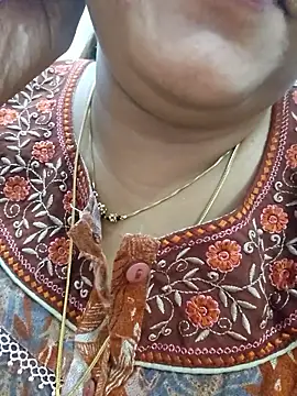 Snapshot of Marathi_rohini1 chatting on October 2025 06:59:01 PM Marathi rohini1 online show from October 2025 06:59:01 PM