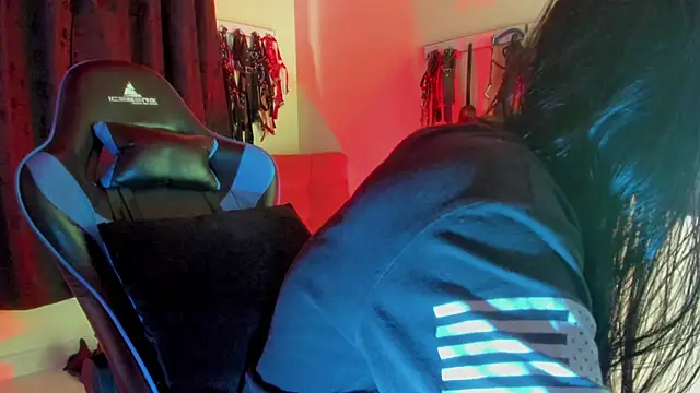 scarlet-kennedy98 online show from November 2025 07:46:02 PM