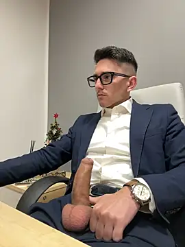 masterboss  online show from December 2024 12:40:02 PM